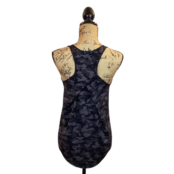 Lululemon Camo Pleated Racerback Tank Top - Picture 4 of 10